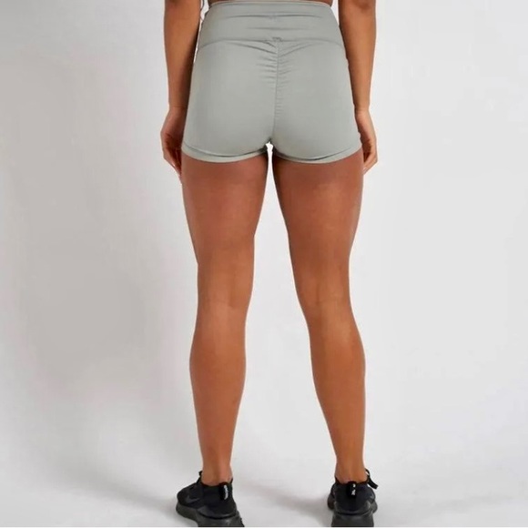 ABS2B SCRUNCH BUTT BOOTY ENHANCED FITNESS SHORTS. EXCELLENT CONDITION. - Picture 3 of 7